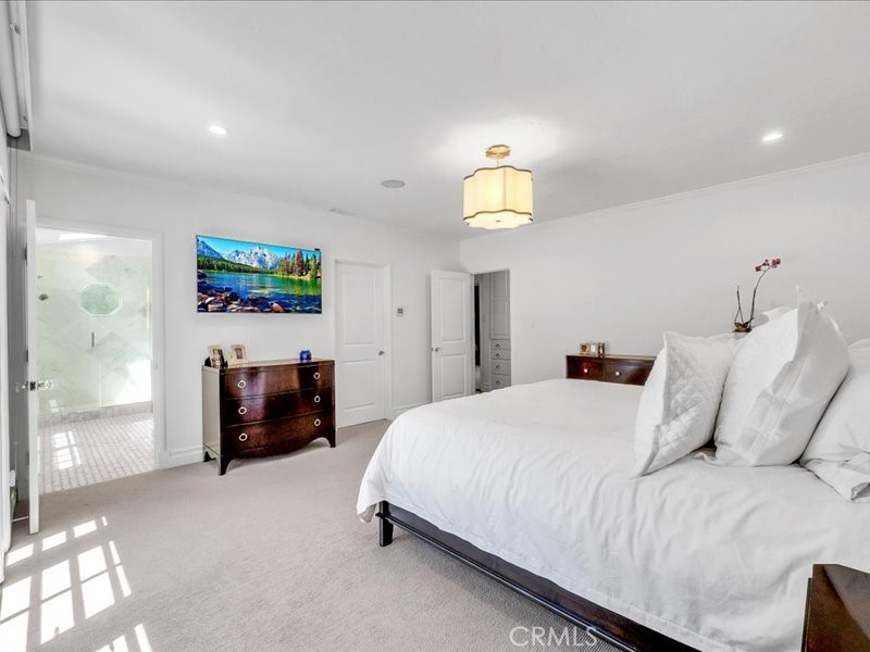 6 Williamsburg Lane