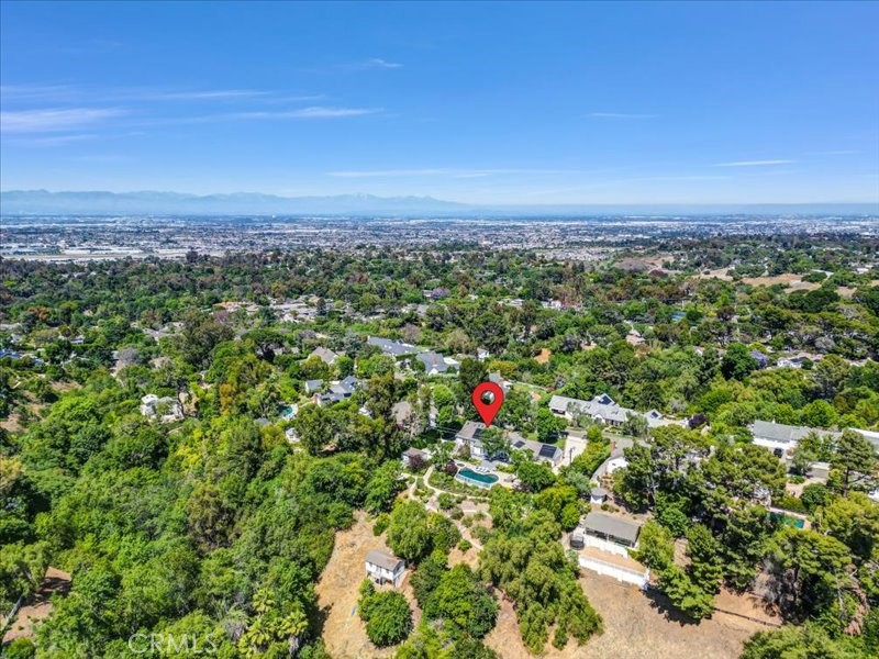 6 Williamsburg Lane