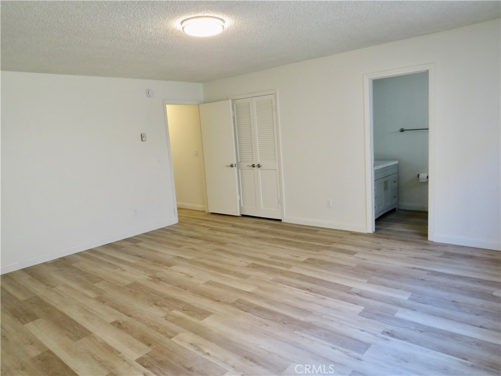 3935 Bluff