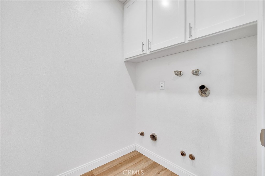 3935 Bluff