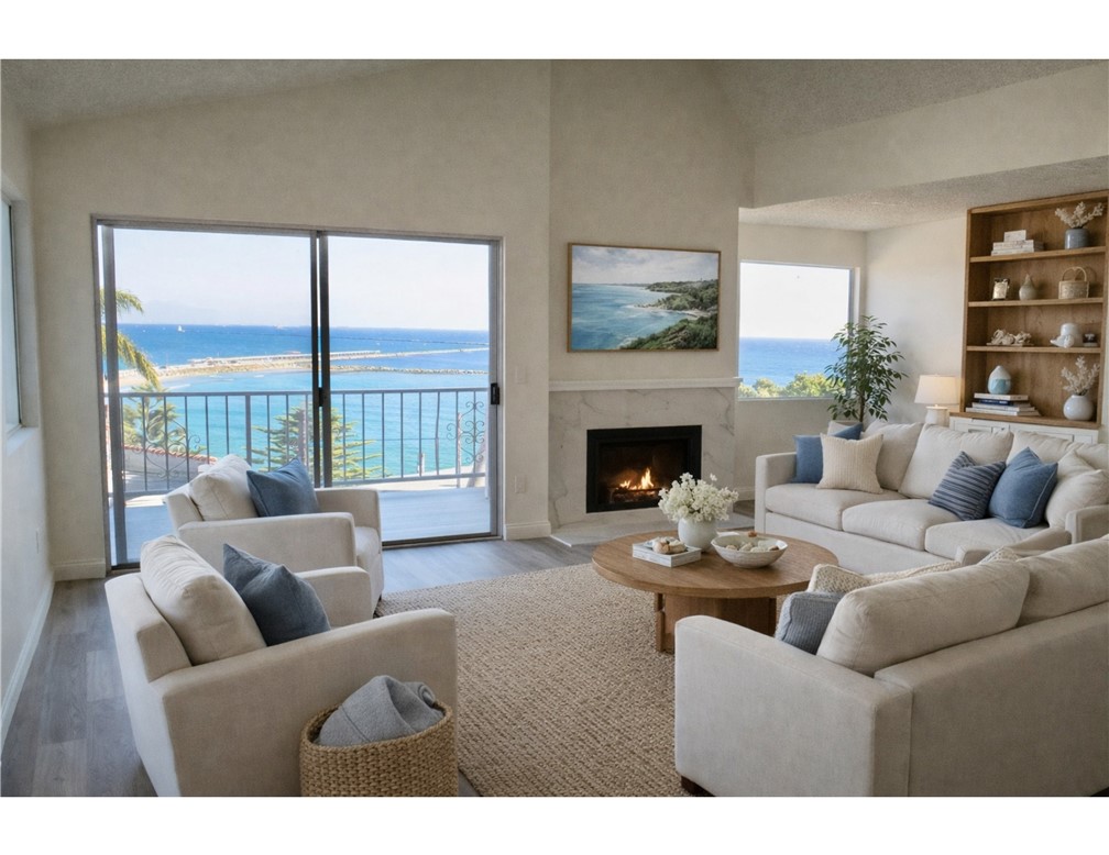 3935 Bluff