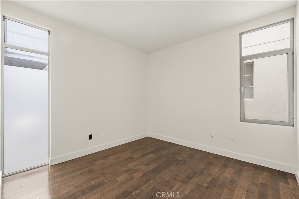 433 Pine 408