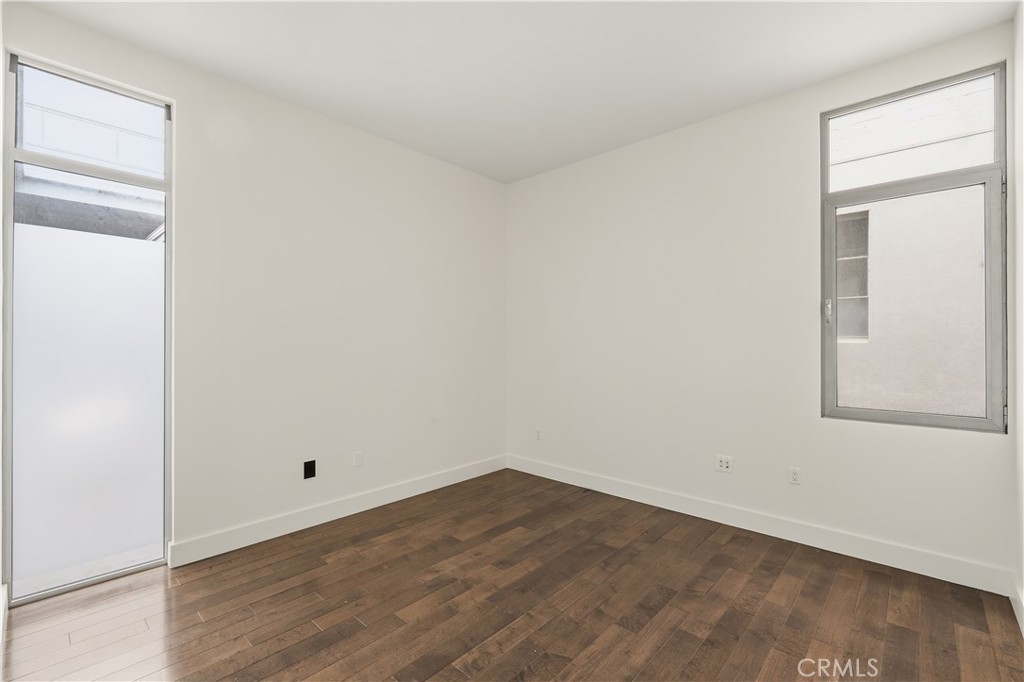 433 Pine 408