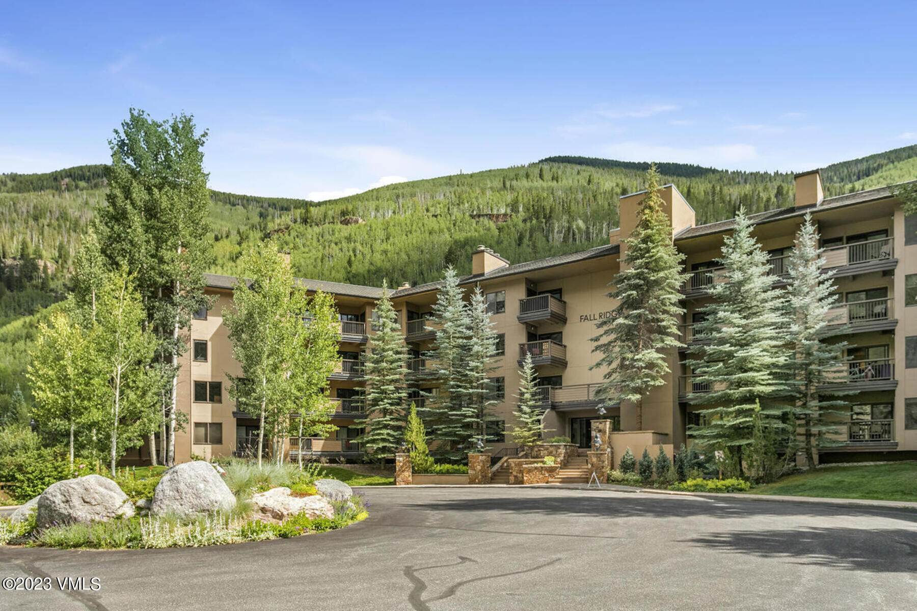 1650 Fallridge Road 219