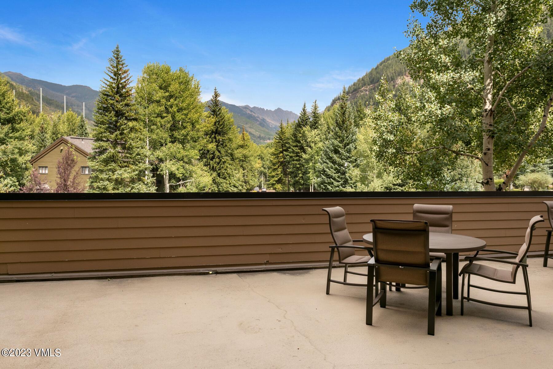 1650 Fallridge Road 219