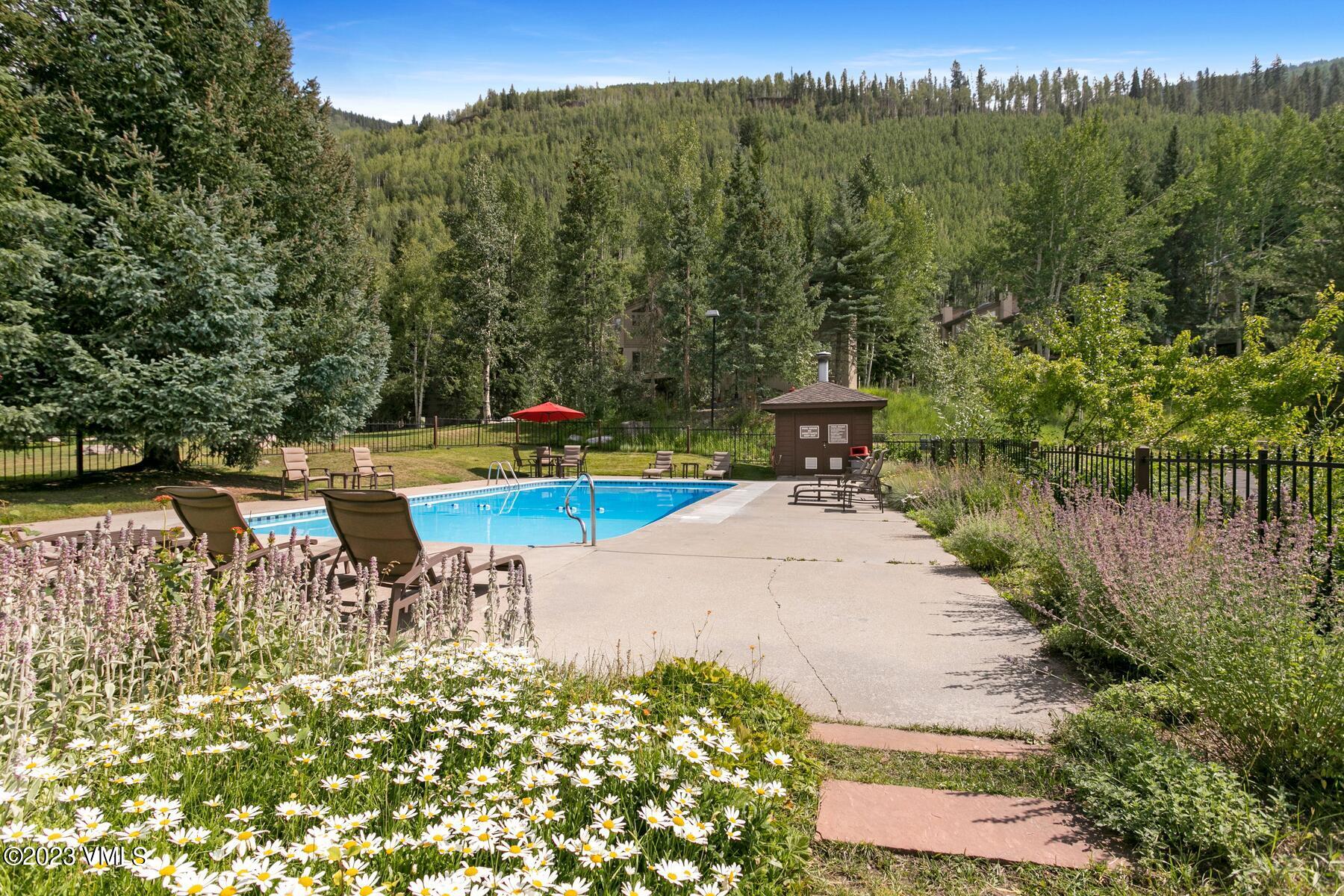 1650 Fallridge Road 219