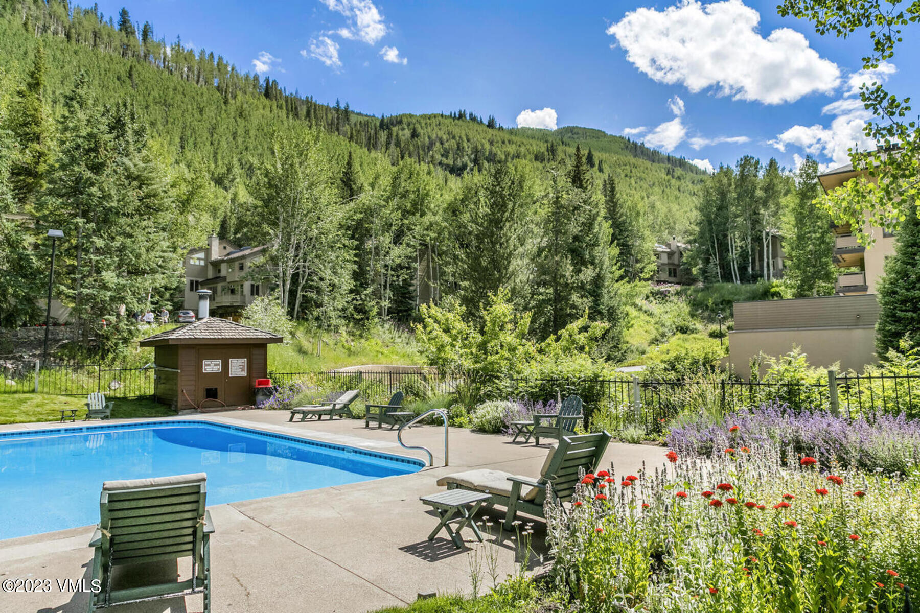 1650 Fallridge Road 219