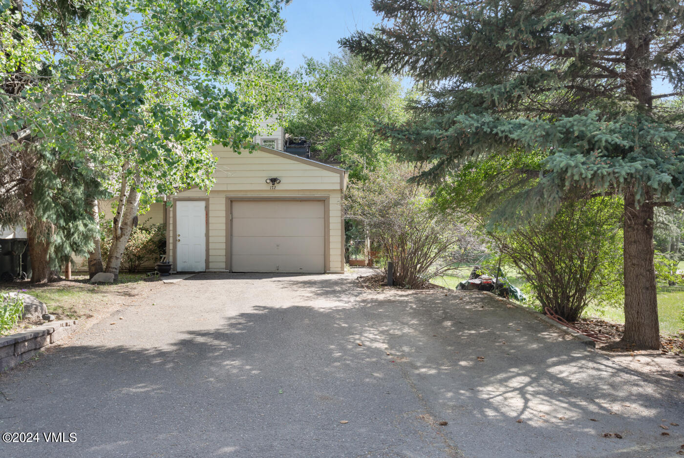 172 Larkspur Lane 4, Eagle-Vail Unit: 4