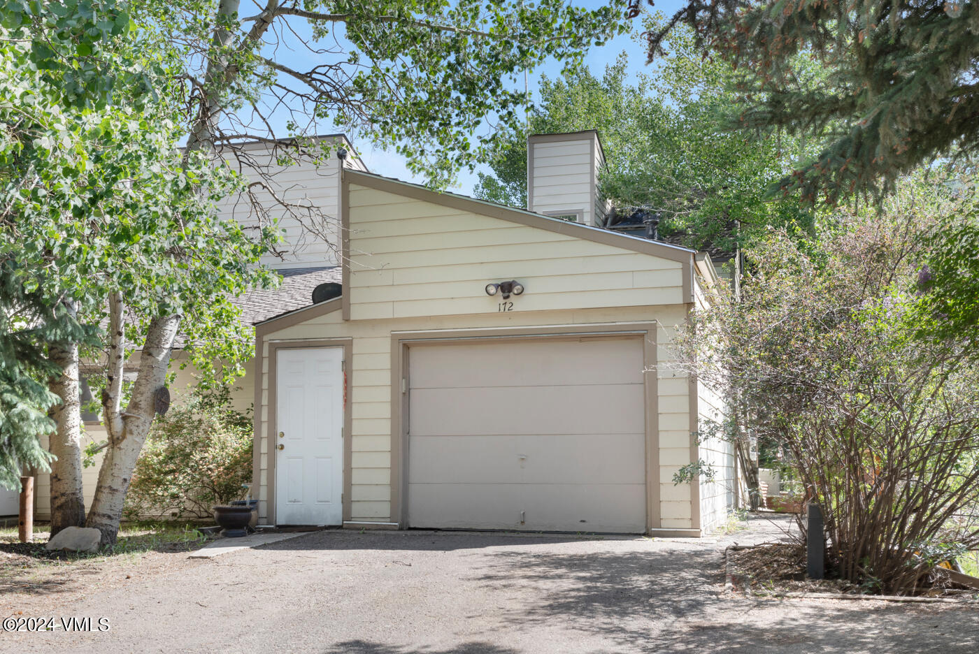 172 Larkspur Lane 4, Eagle-Vail Unit: 4