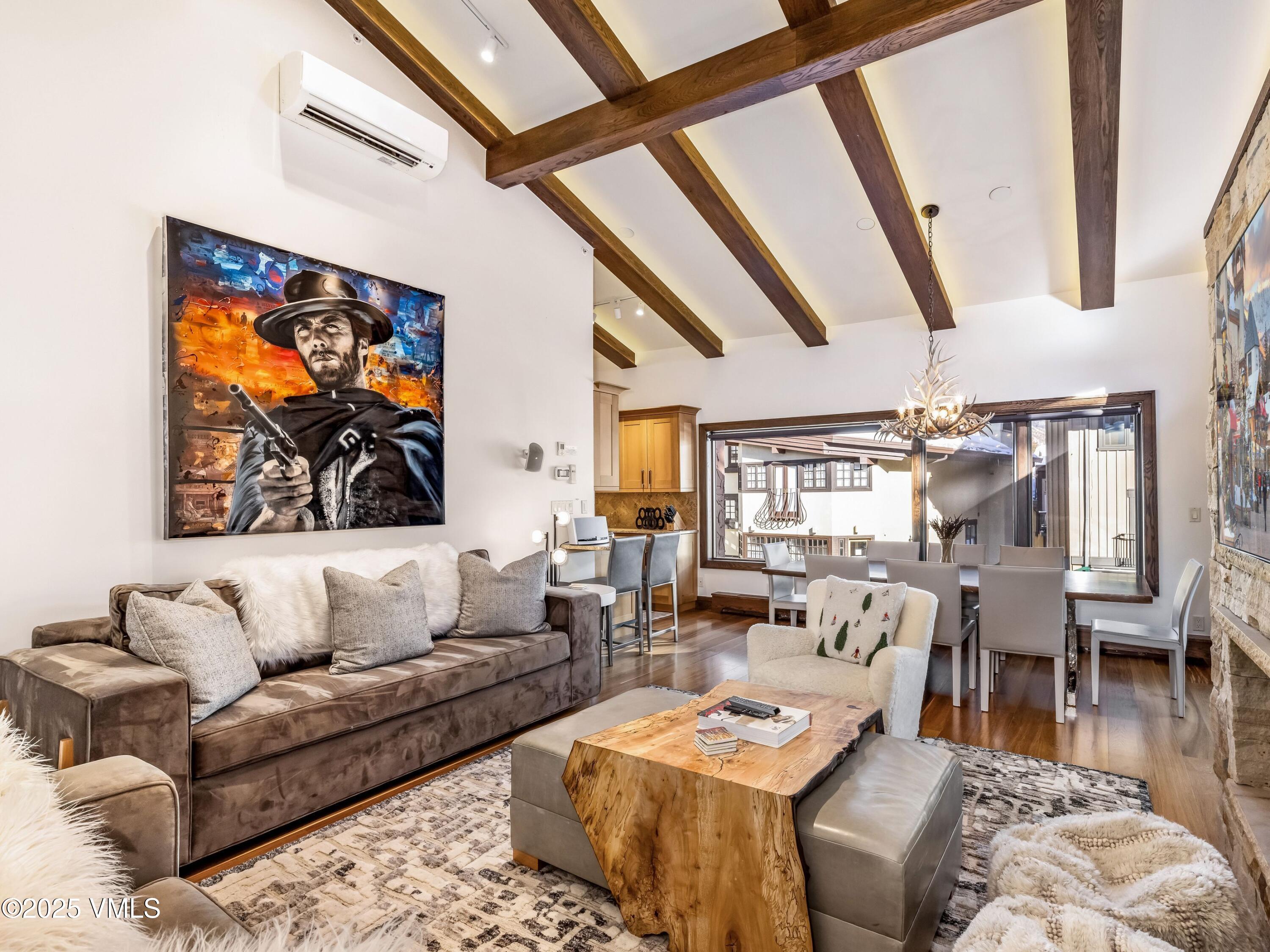 225 Wall Street 308
