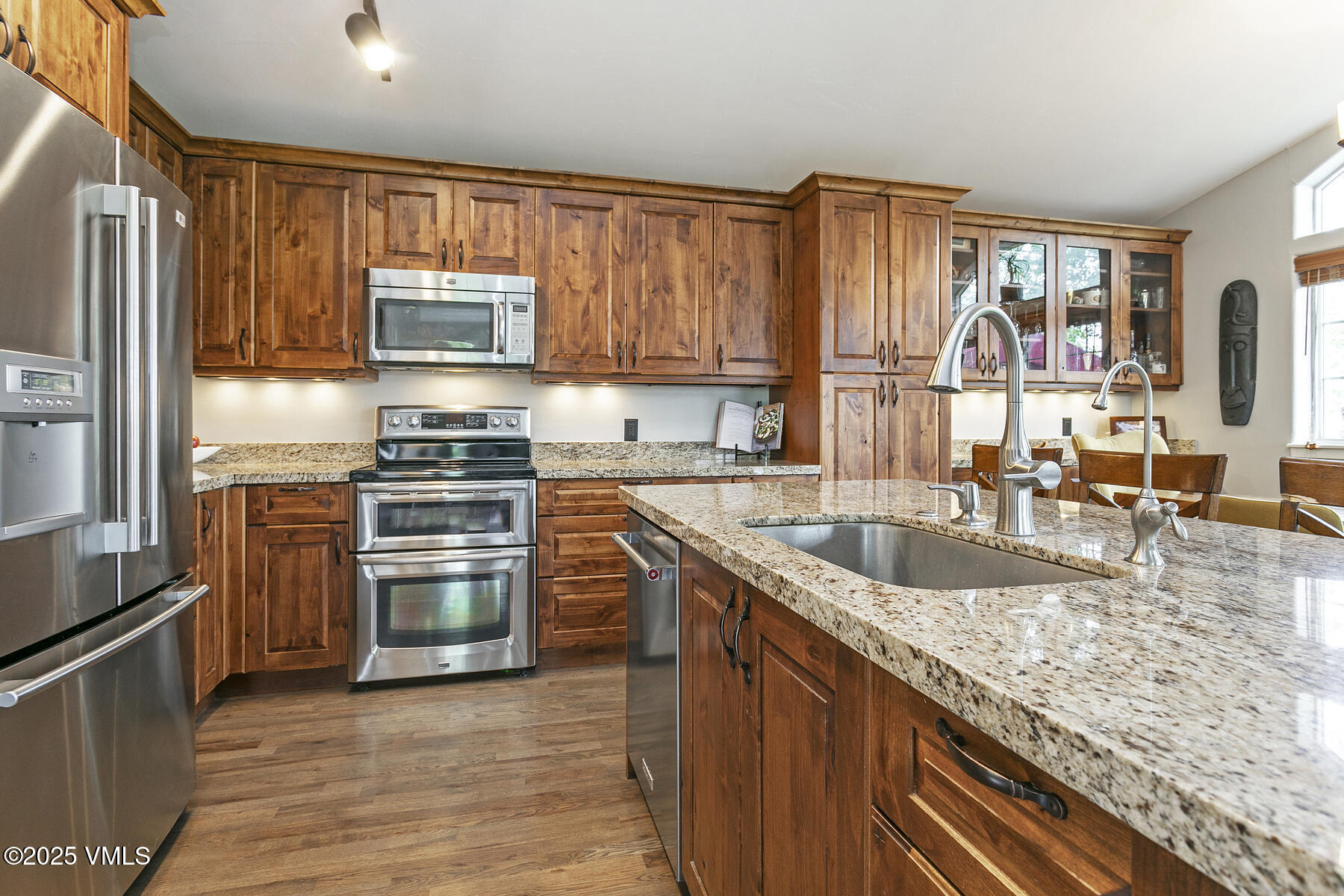 2475 Old Trail B