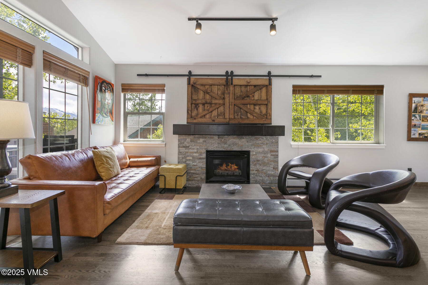 2475 Old Trail B