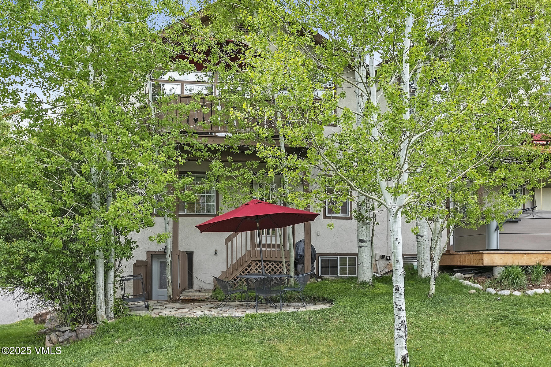 2475 Old Trail B