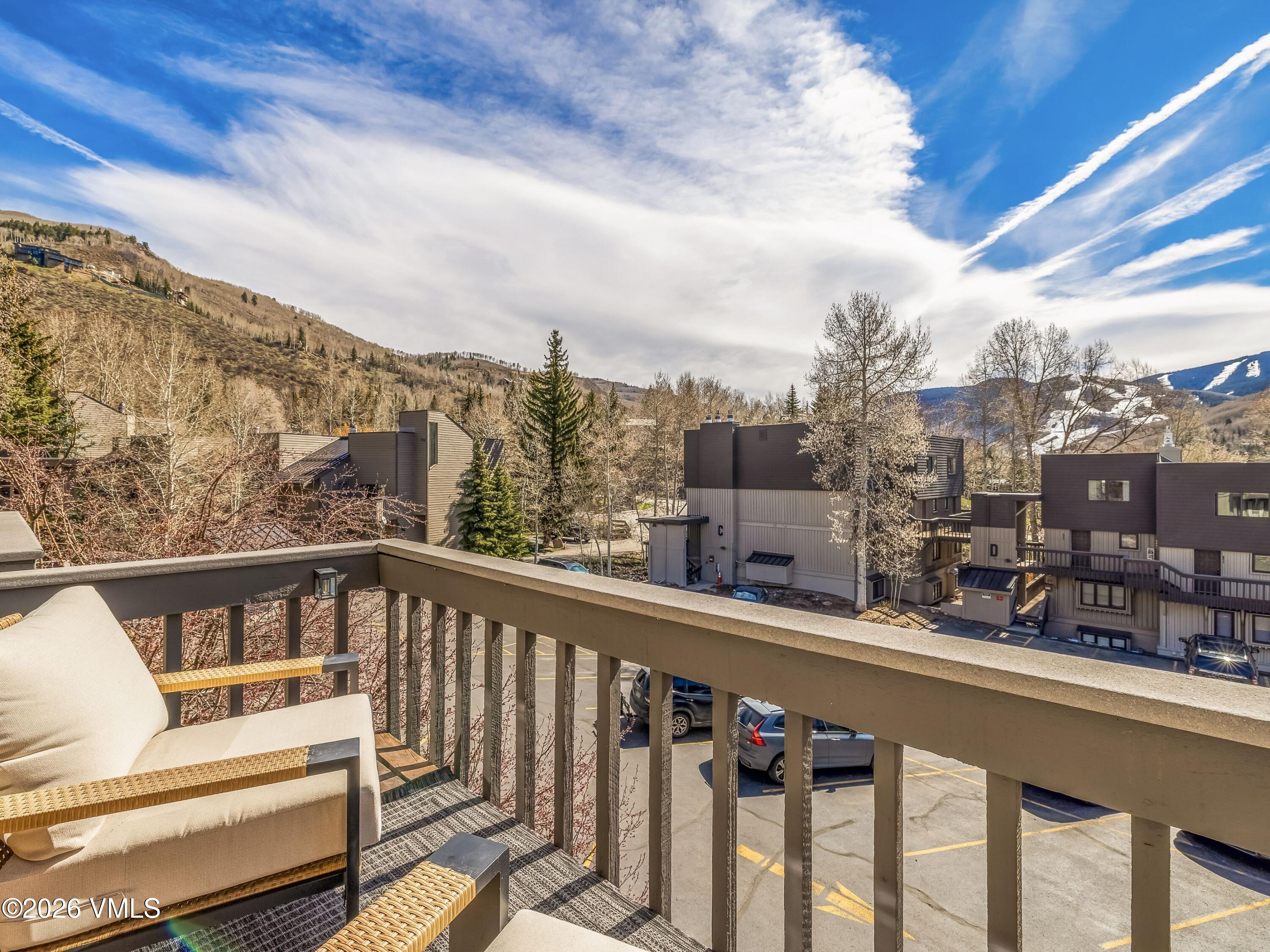 980 Vail View Unit: 205A
