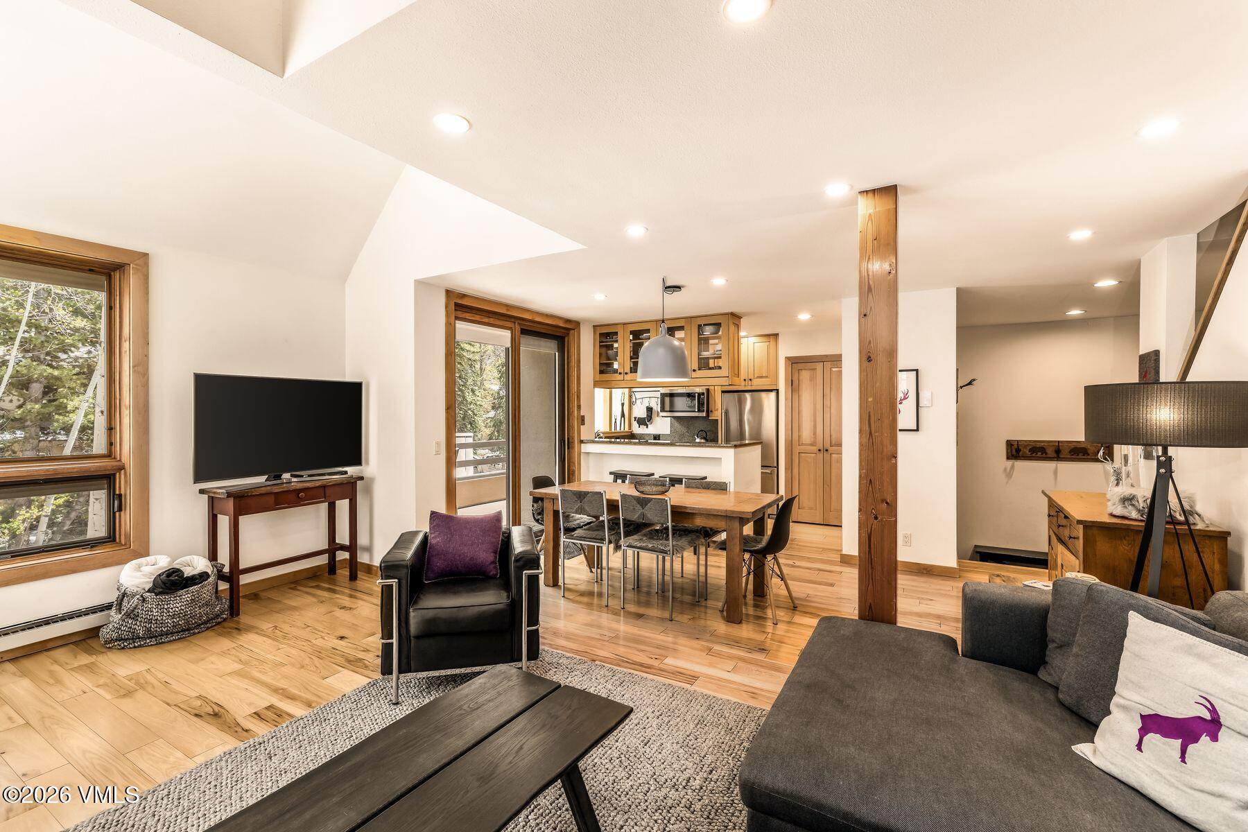 1360 Westhaven Drive 4D