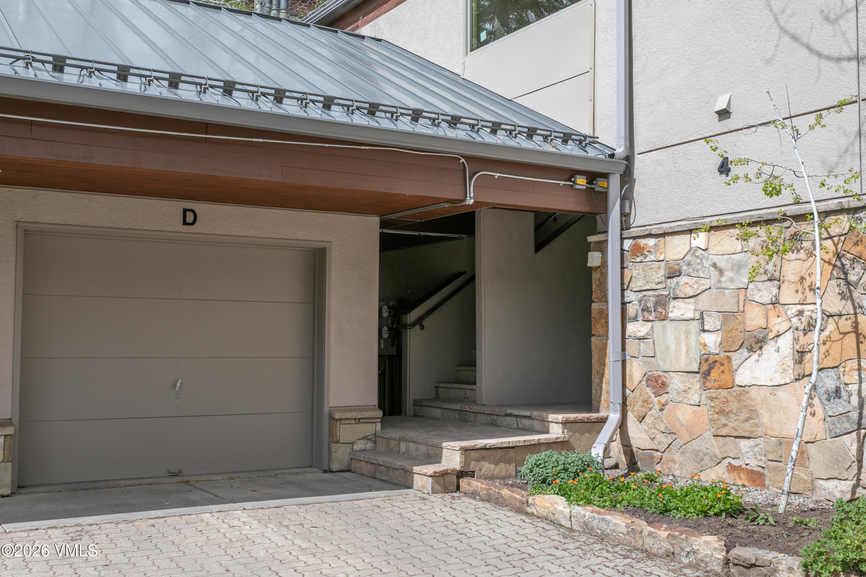 1360 Westhaven Drive 4D