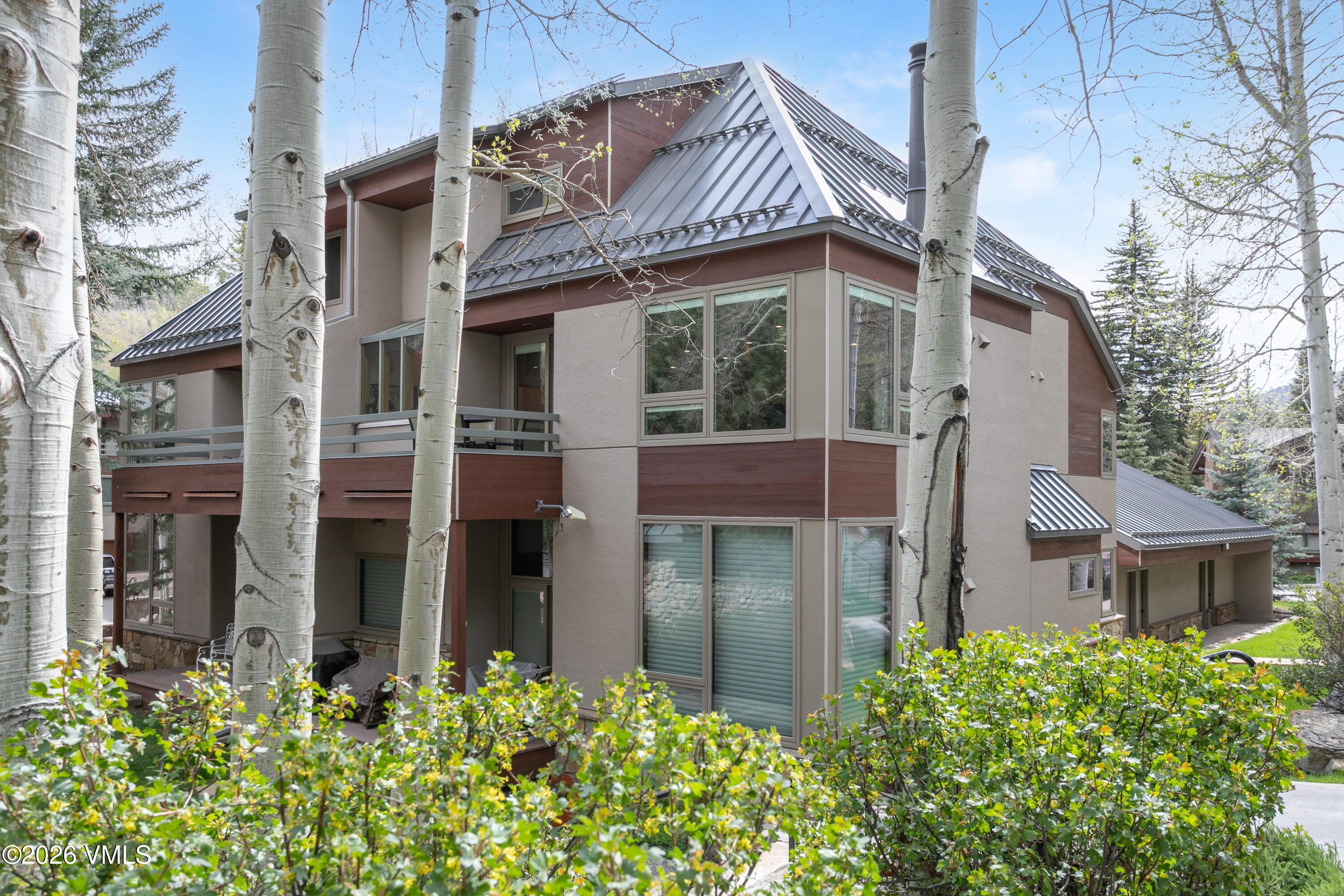 1360 Westhaven Drive 4D
