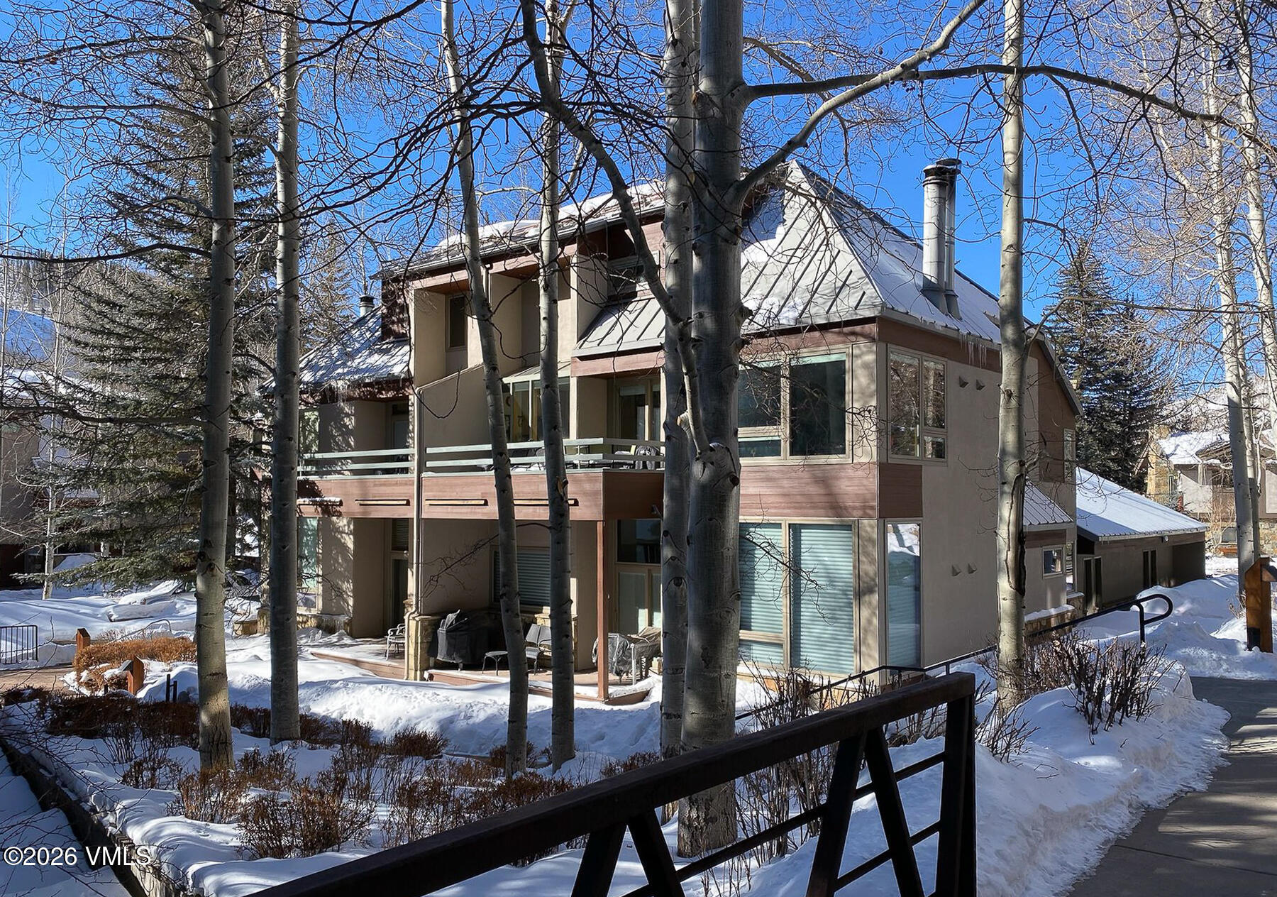 1360 Westhaven Drive 4D