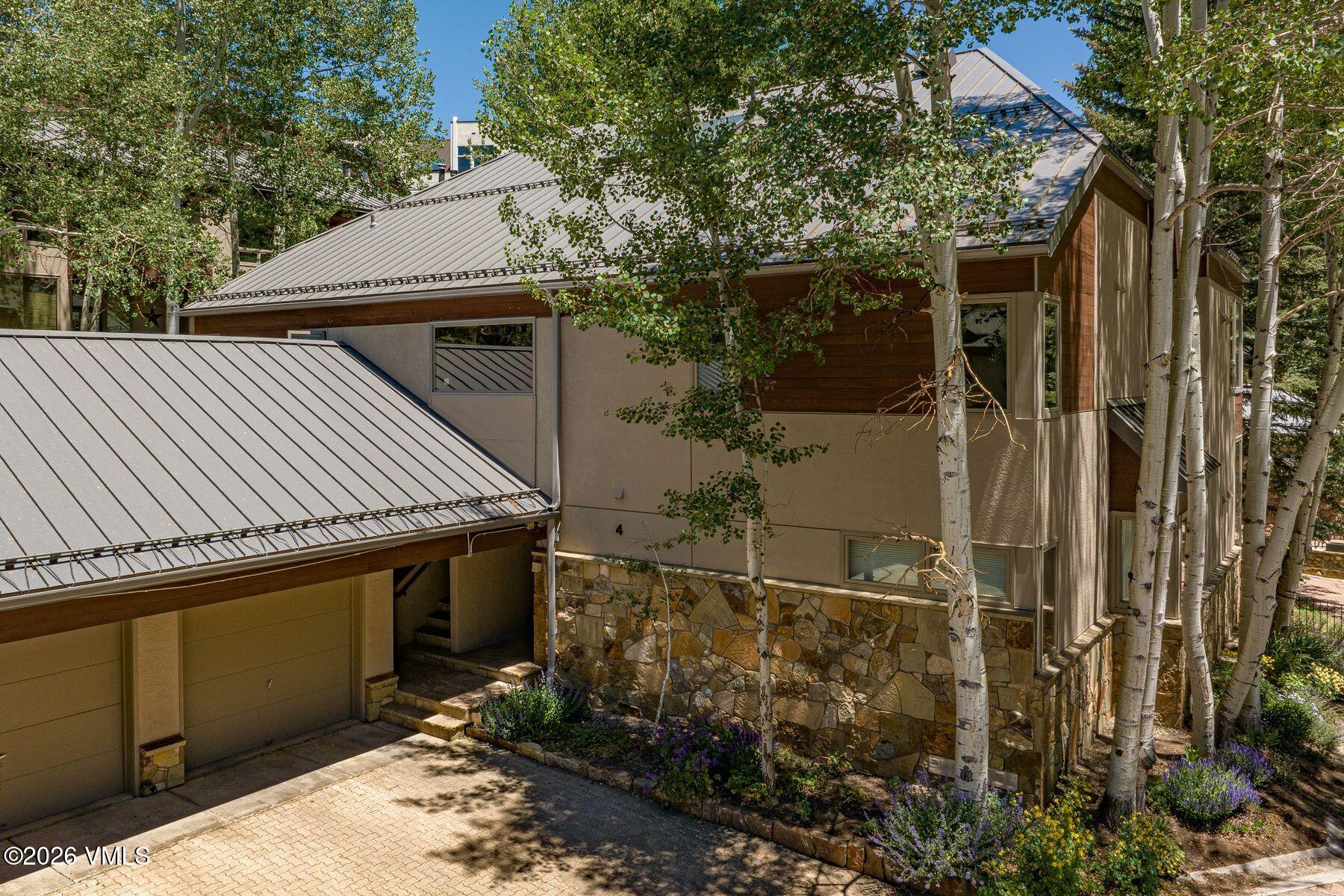 1360 Westhaven Drive 4D