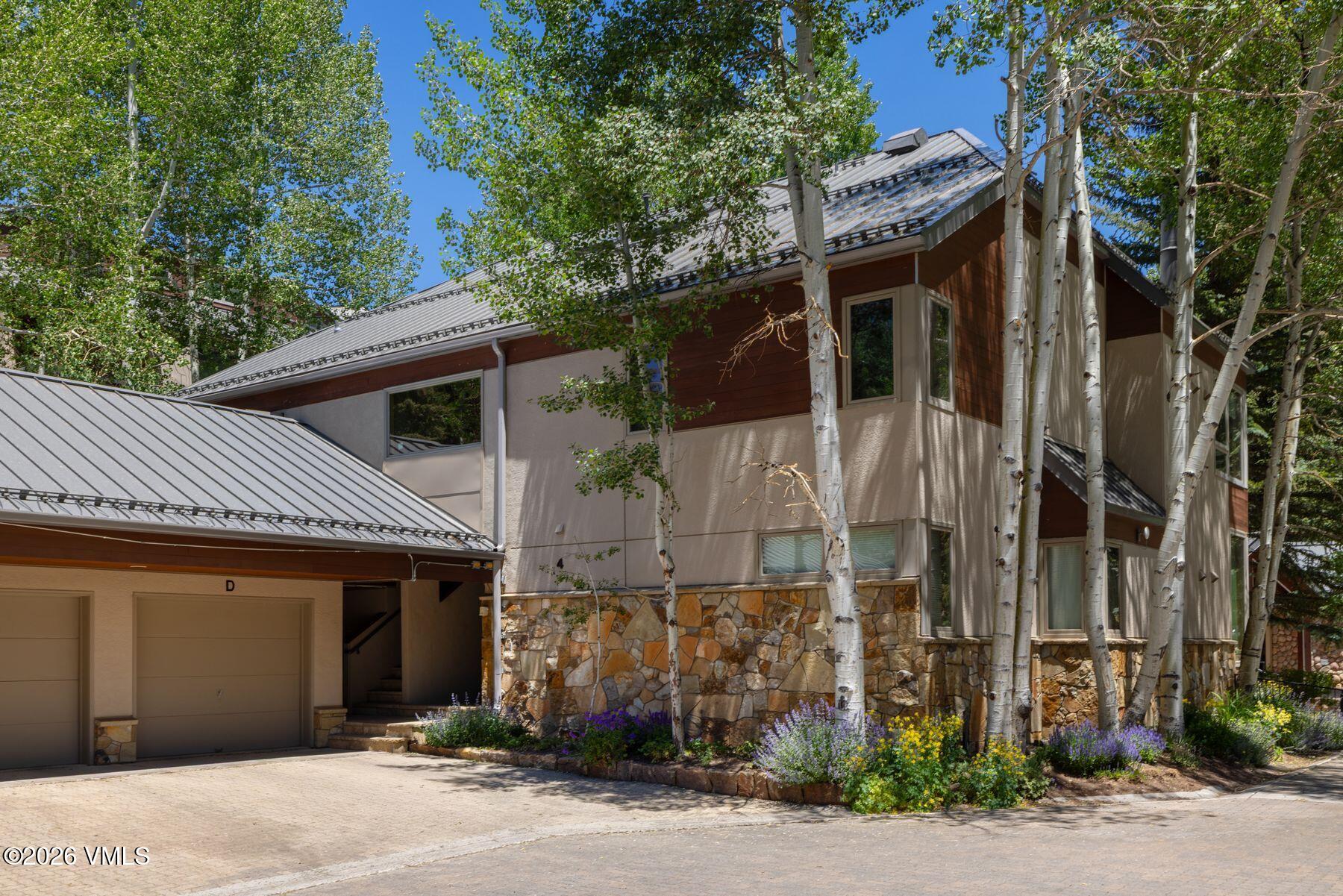 1360 Westhaven Drive 4D