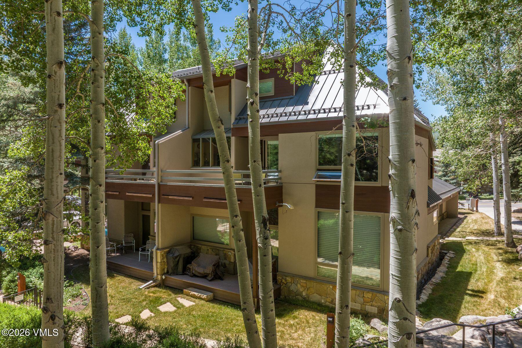 1360 Westhaven Drive 4D