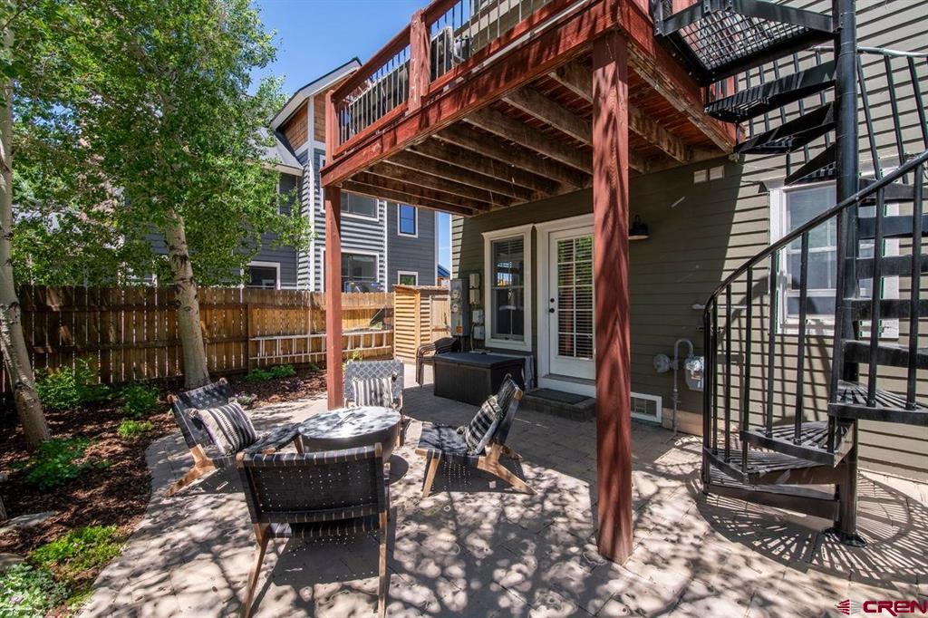 1 Seventh Street Unit: Unit B