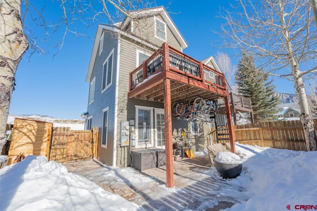 1 Seventh Street Unit: Unit B