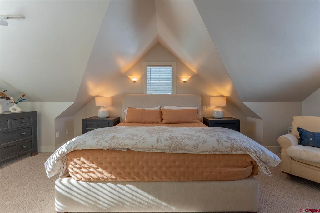 1 Seventh Street Unit: Unit B