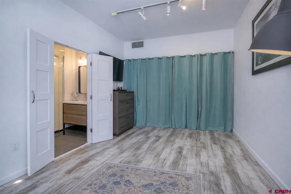 503 Red Lady Avenue Unit: 101
