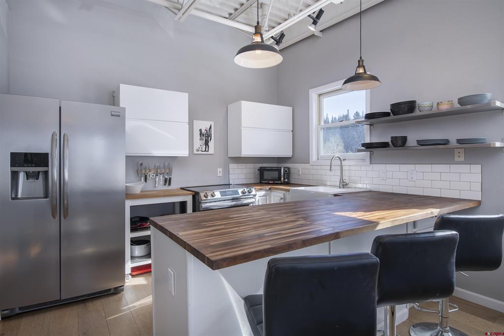 503 Red Lady Avenue Unit: 101