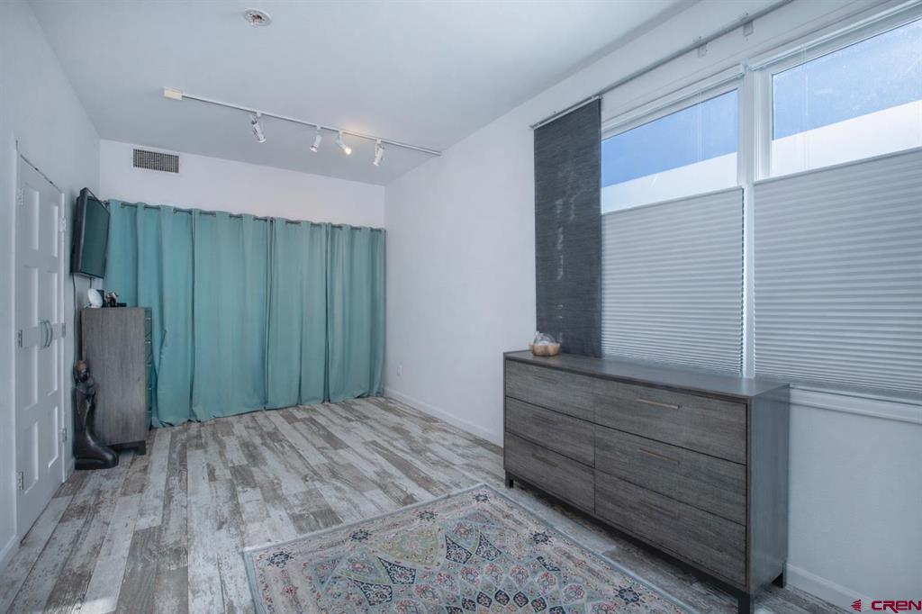 503 Red Lady Avenue Unit: 101