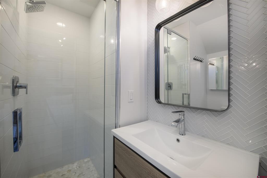 503 Red Lady Avenue Unit: 101