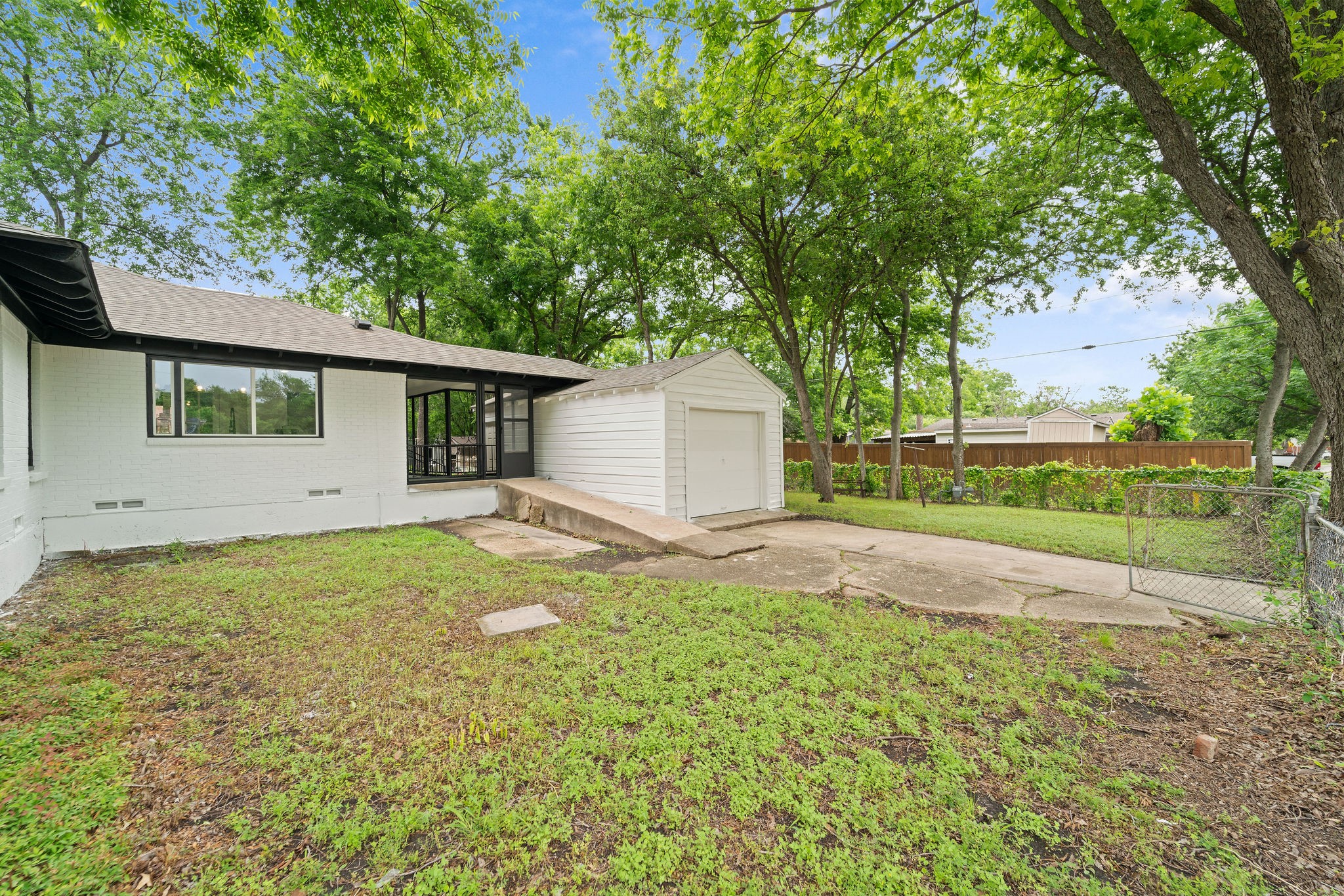 10504 Dunaway Drive