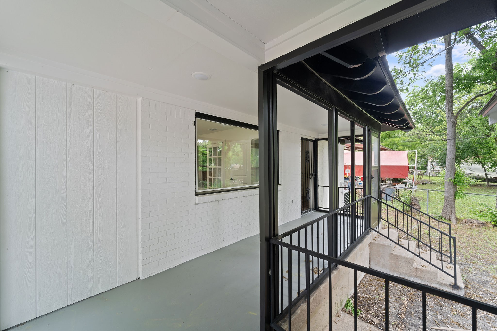 10504 Dunaway Drive