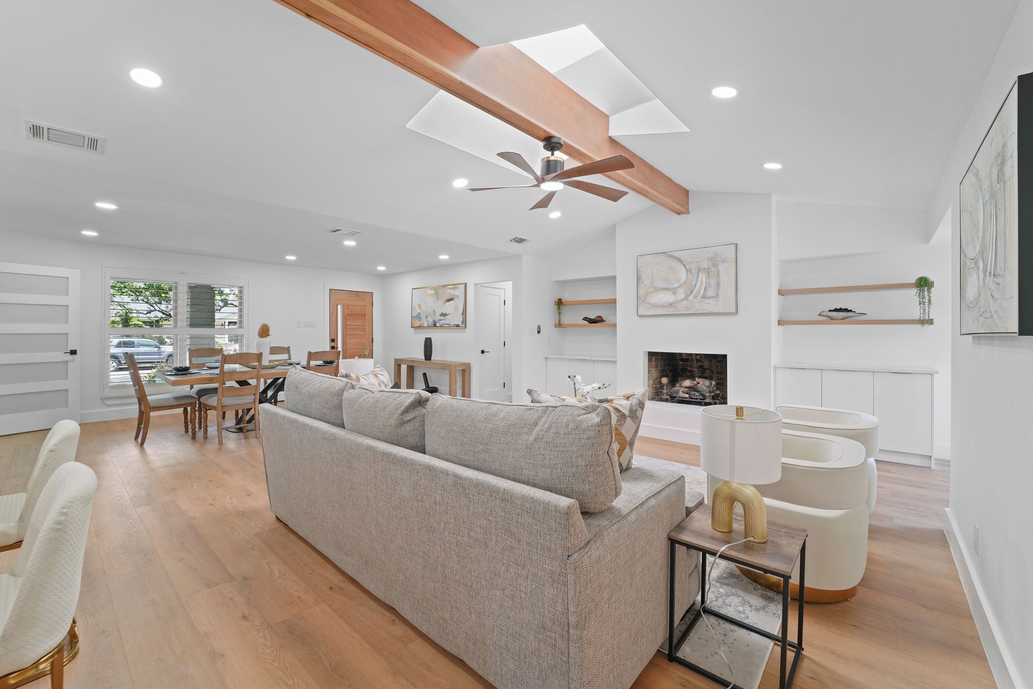 1203 Seminole Drive