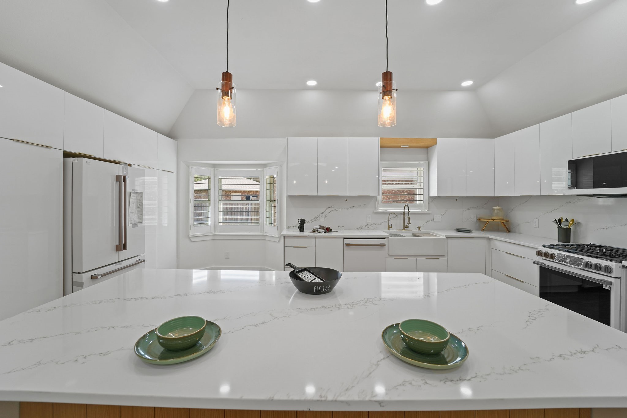 1203 Seminole Drive