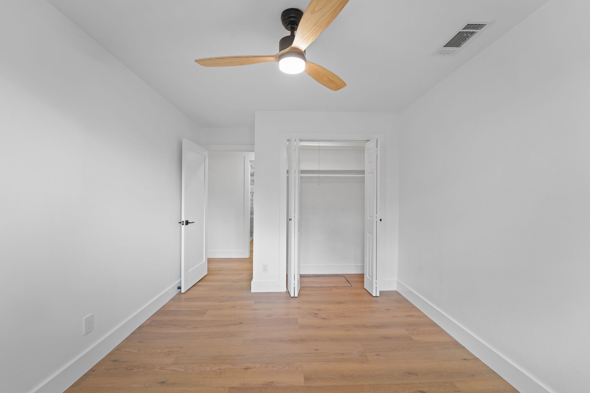 1203 Seminole Drive