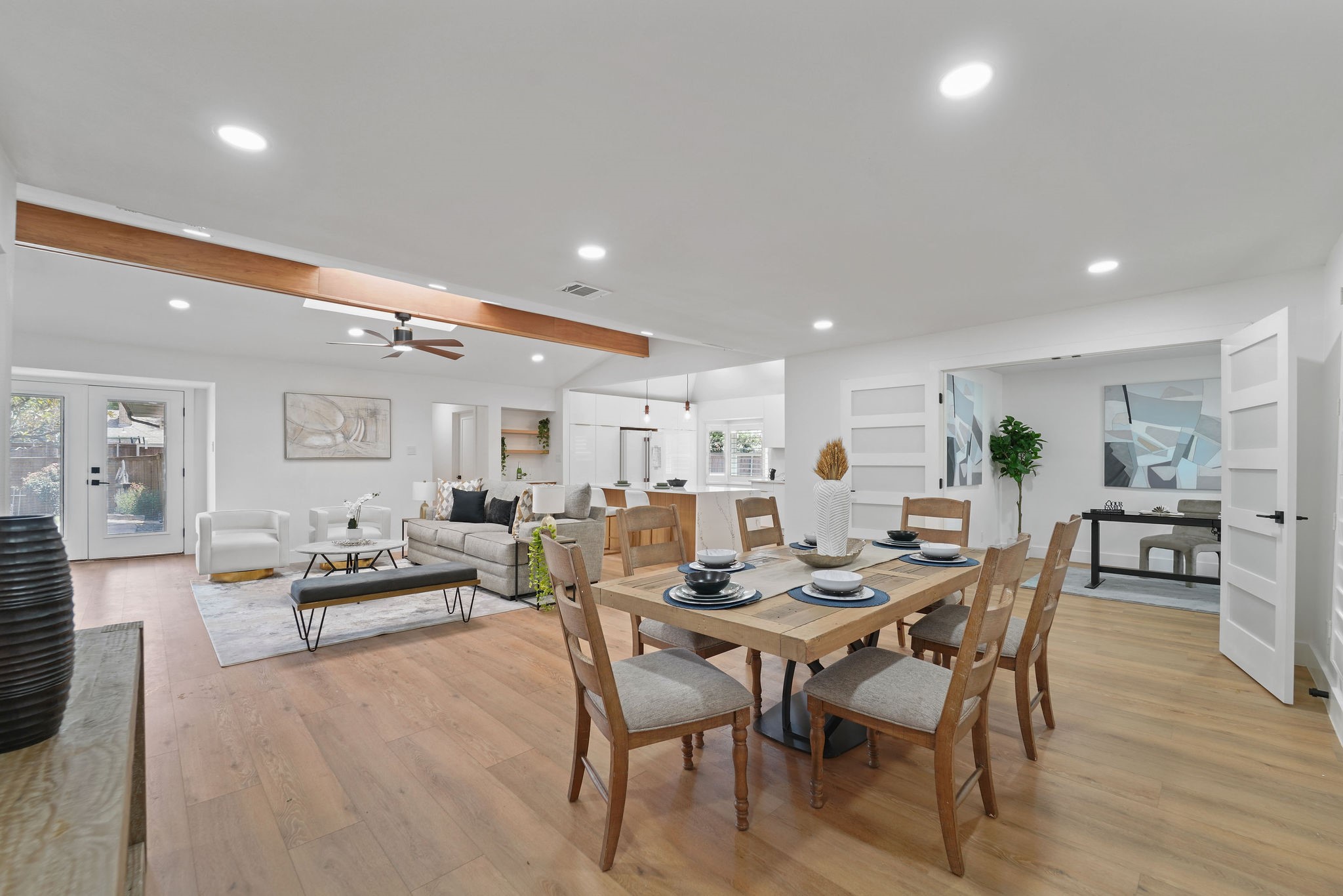 1203 Seminole Drive