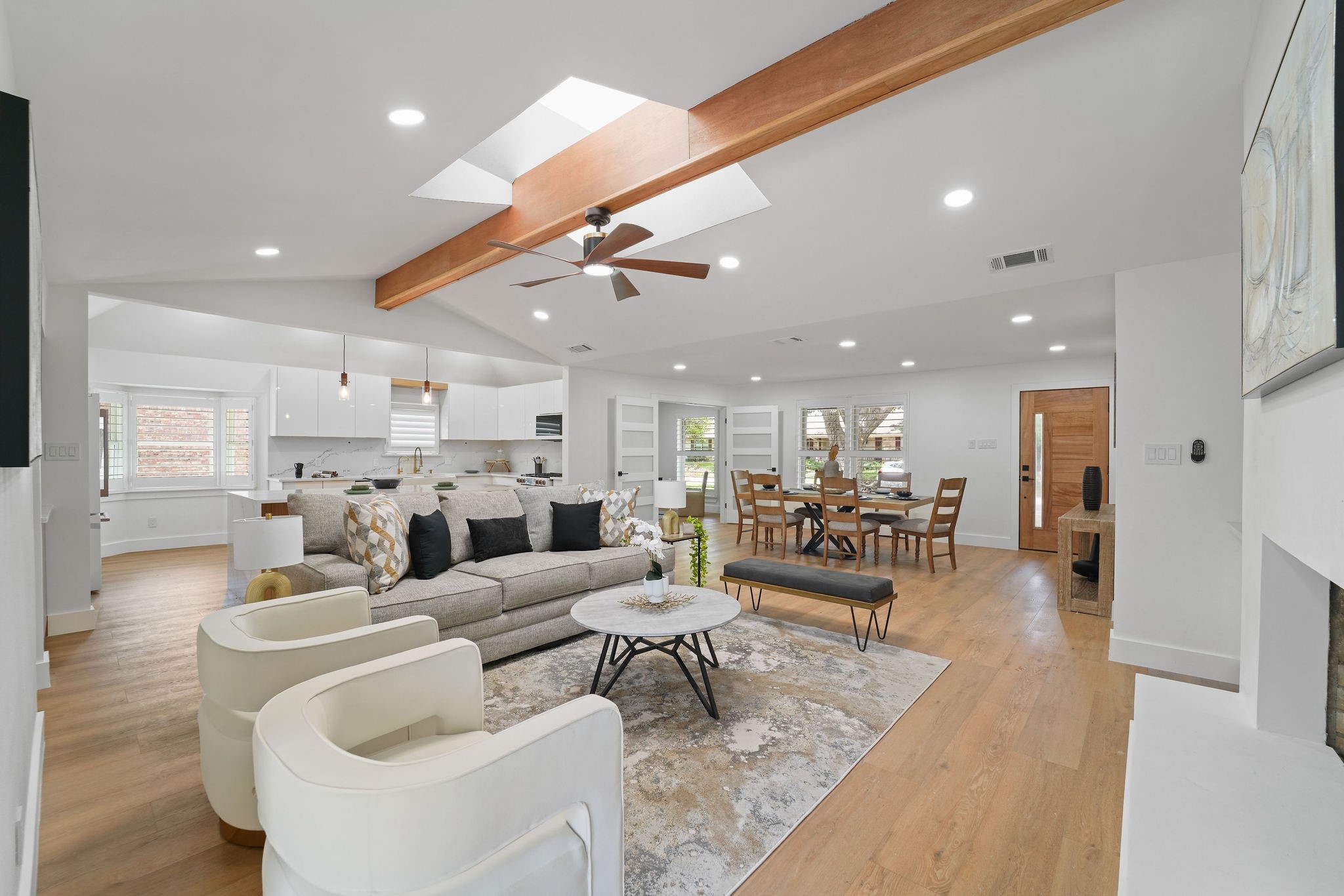 1203 Seminole Drive