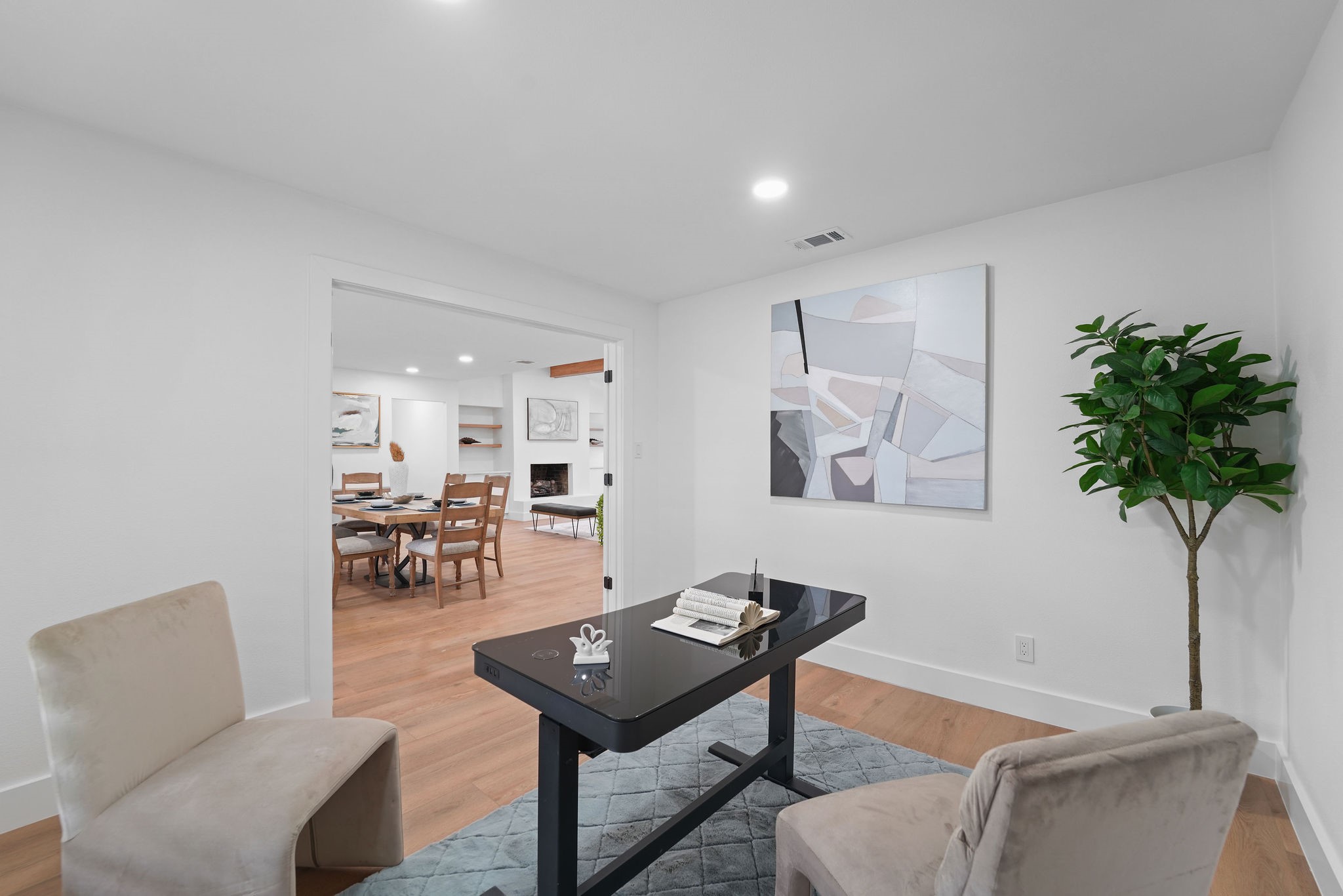 1203 Seminole Drive