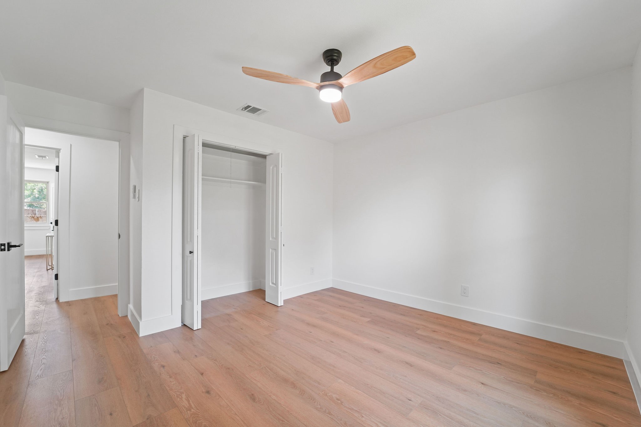 1203 Seminole Drive