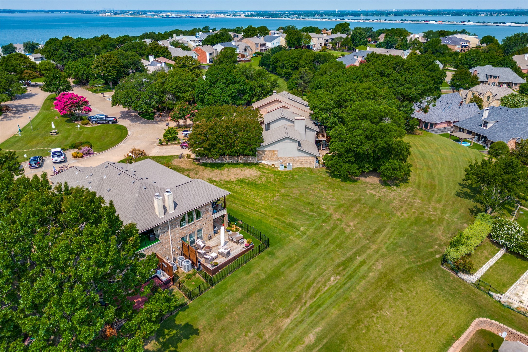 312 Columbia Drive