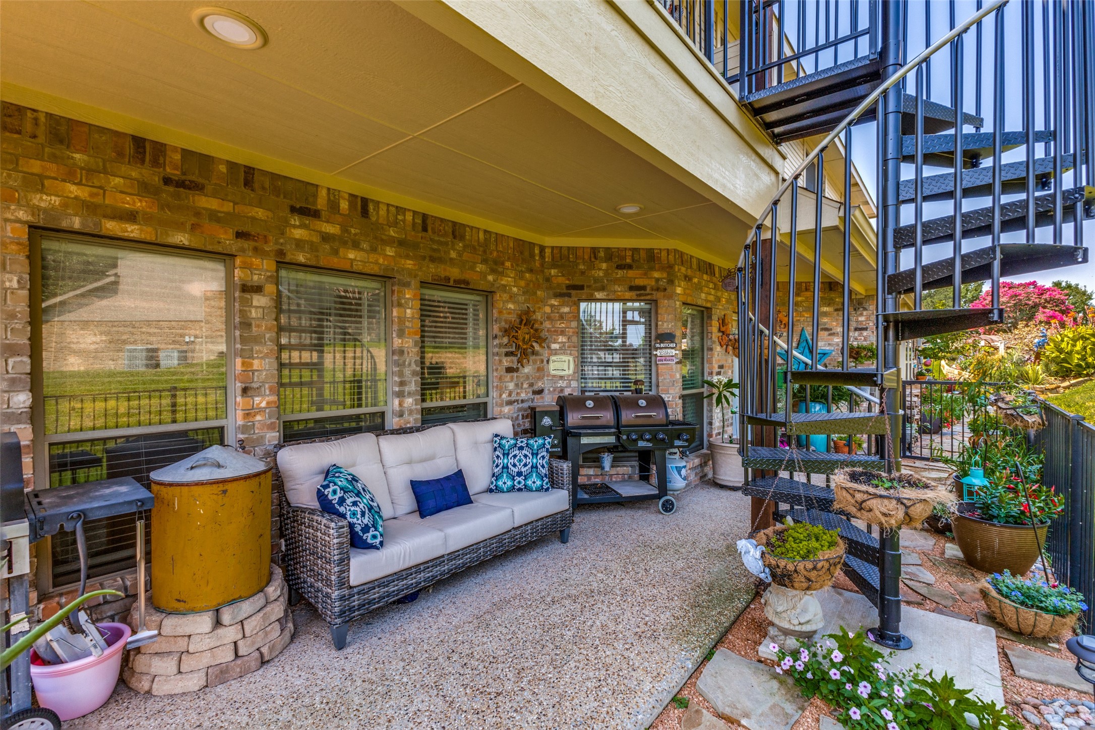 312 Columbia Drive