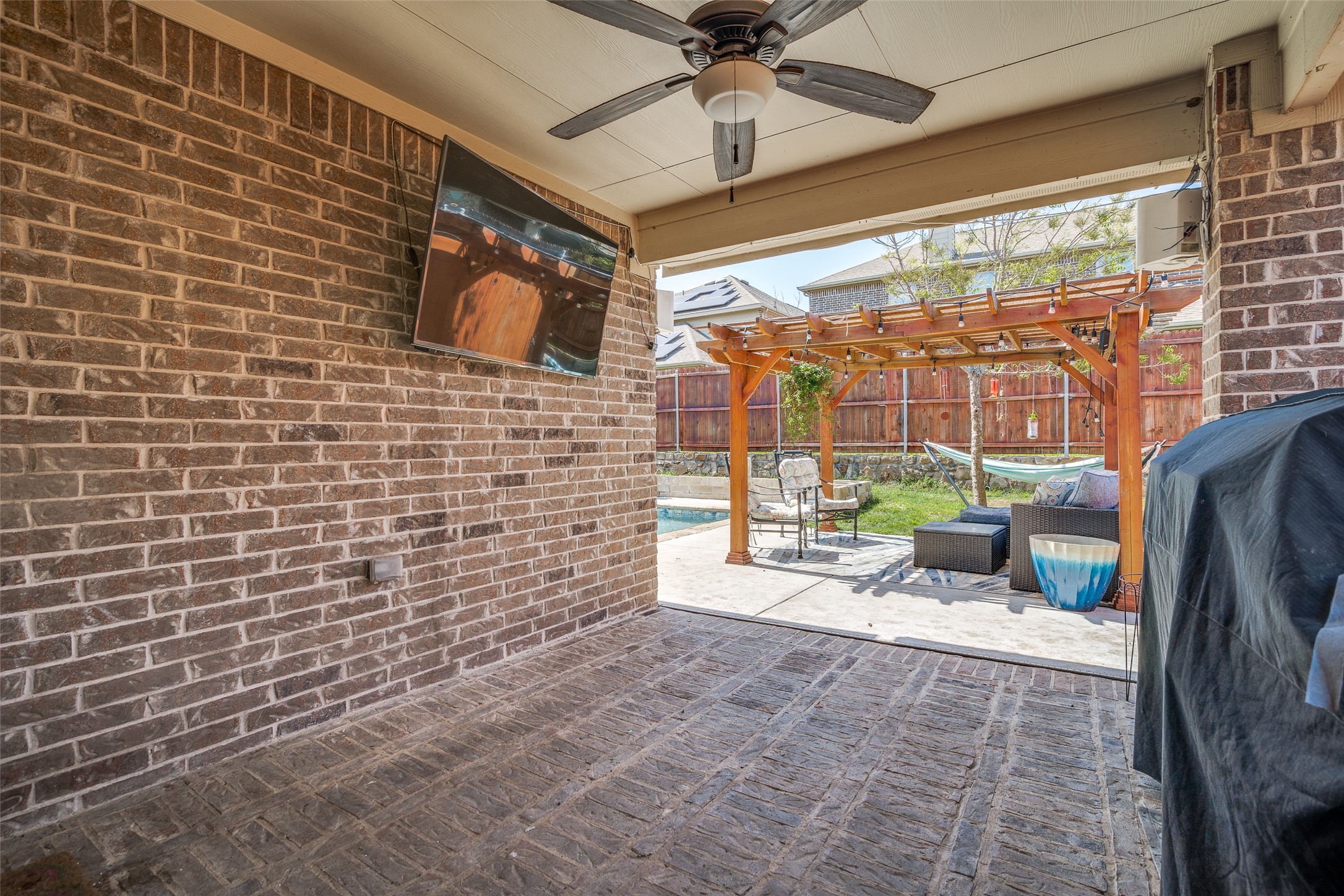 187 Balfour Drive