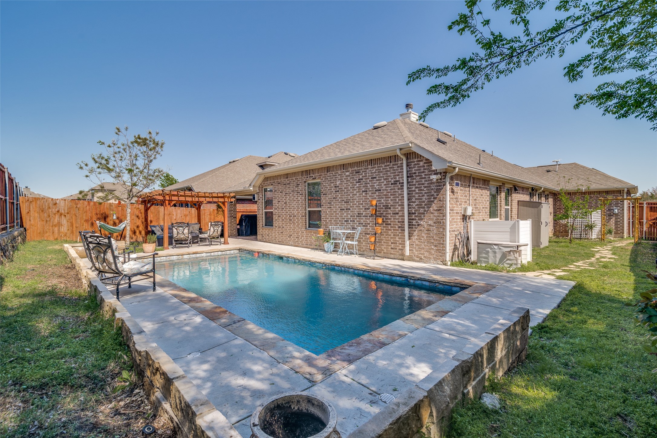 187 Balfour Drive