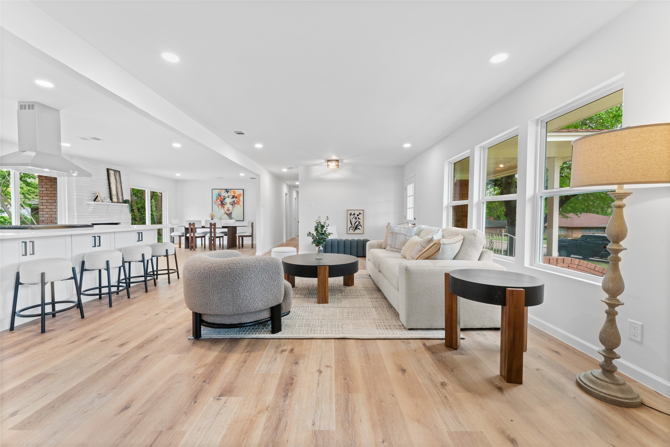 729 Town Creek Drive
