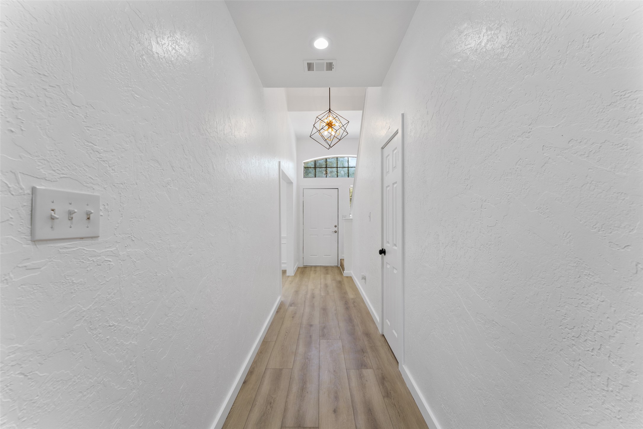 1800 Hyde Park Court