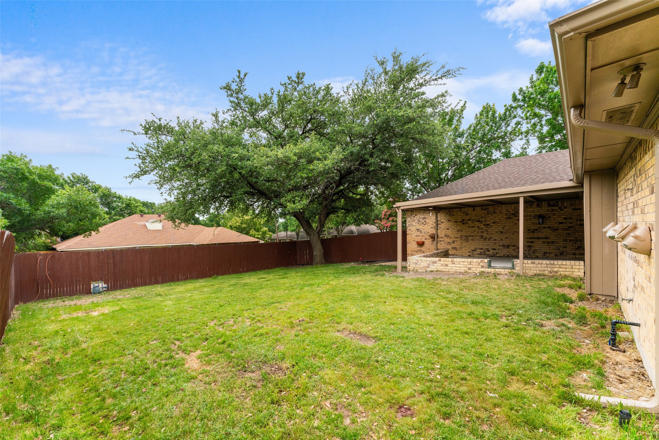 1602 Rollinghill Circle