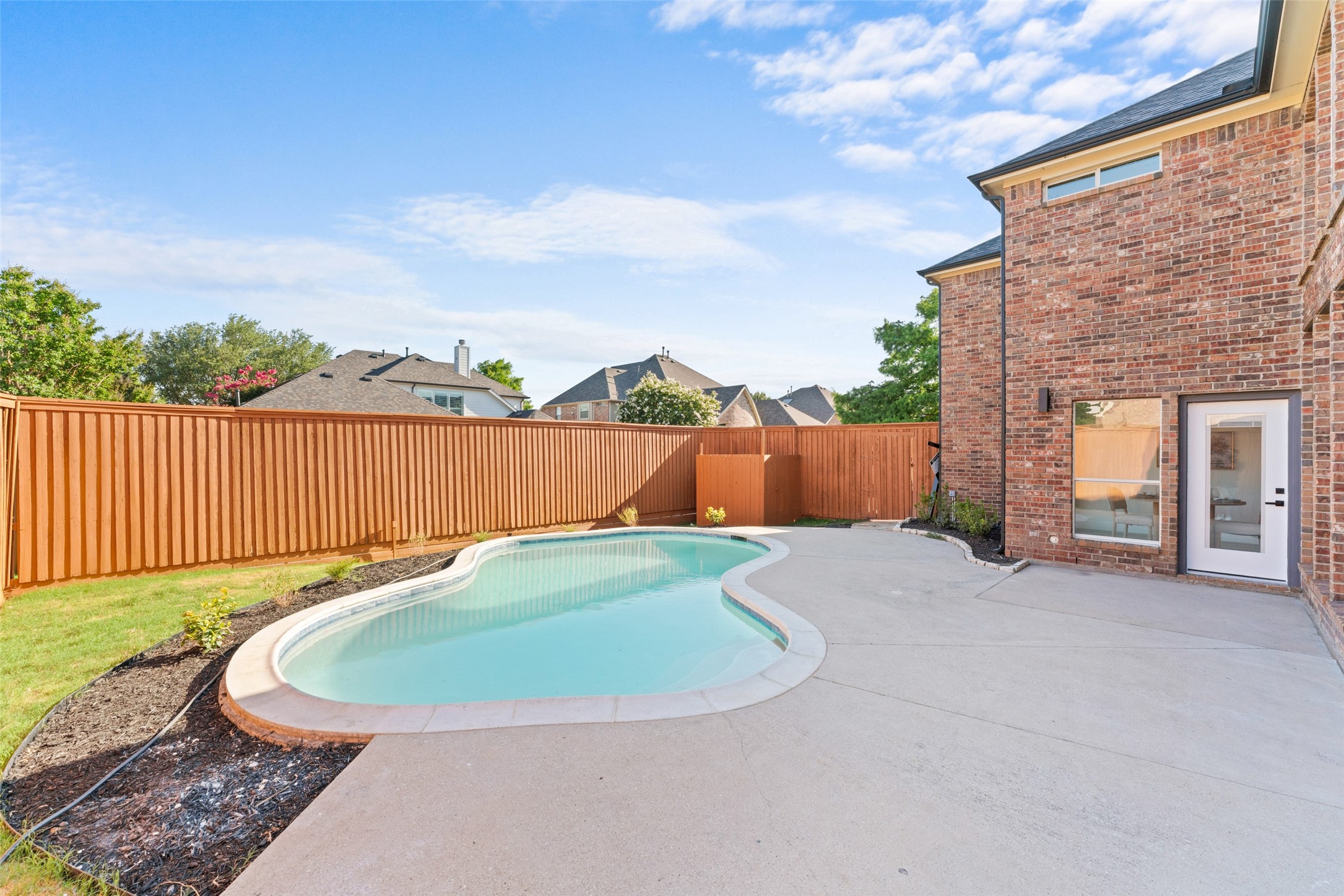 1616 Sweetbay Drive
