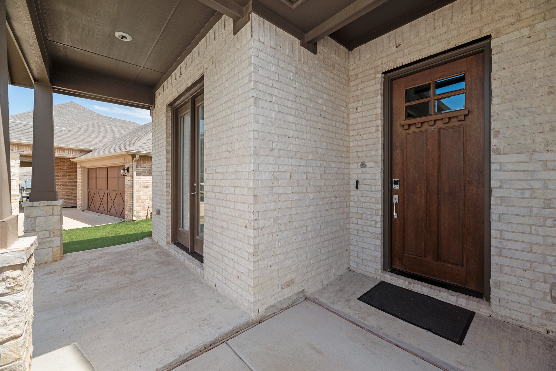 558 Torrey Pines Circle